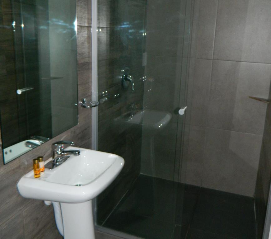 Standard King Room,1279099474:JPEG