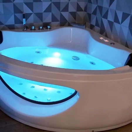 Apartamentos Las trece llaves Jacuzzi bajo reserva-2